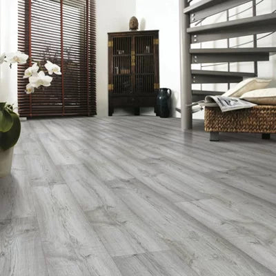 Luxury vinyl click flooring
