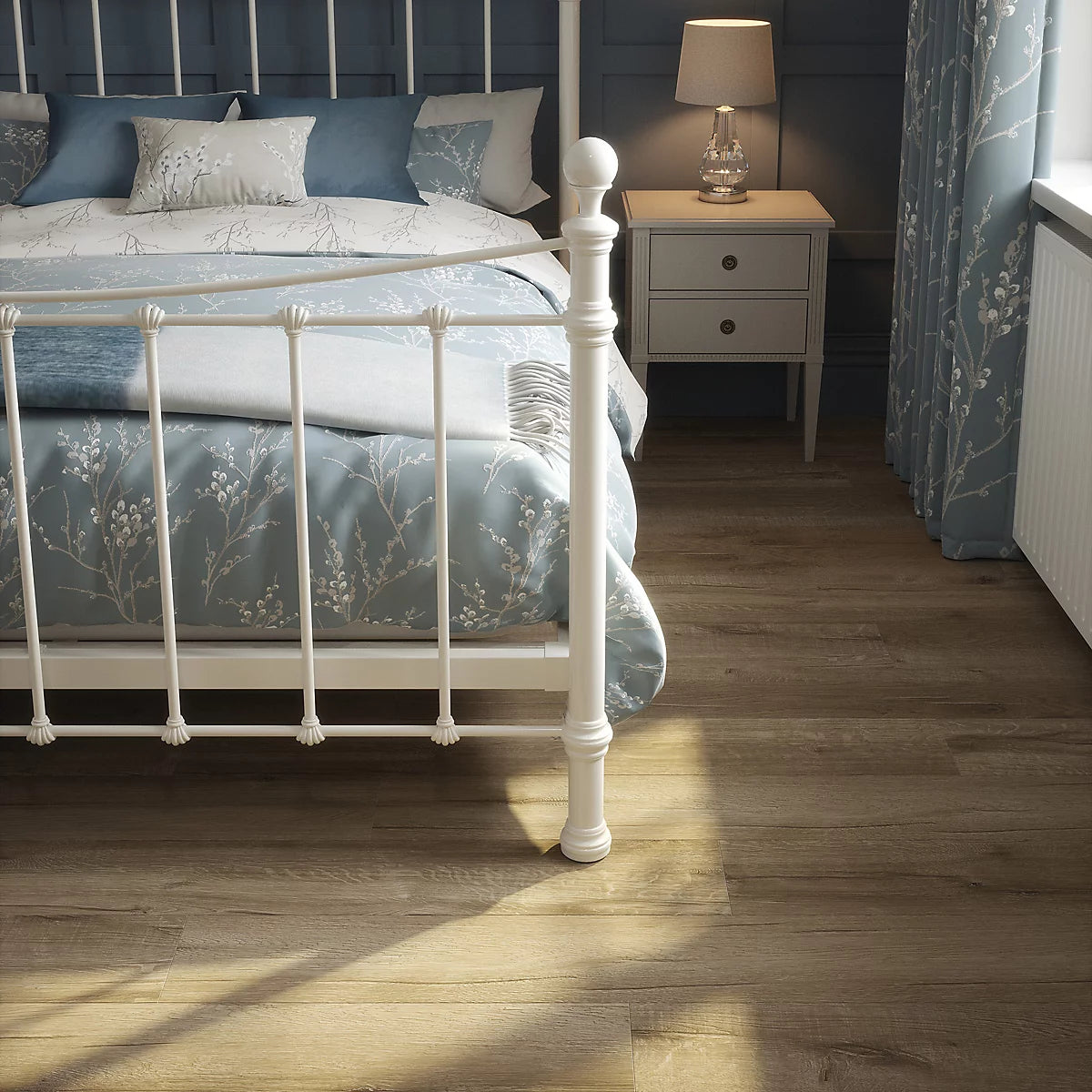 Laura Ashley Hepscott Waterproof Matt Finish Wood Effect Luxury Vinyl Click Flooring 10 Plank Pack 2.2m²) with Built-in Underlay