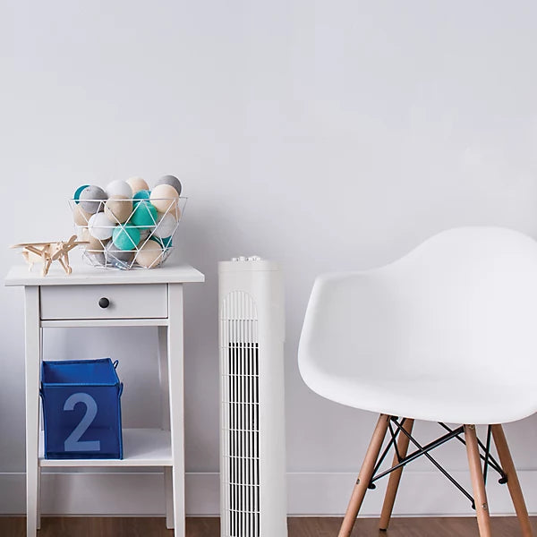 White 3-speed 220-240V Tower fan